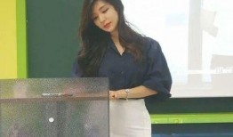 女教师在线观看,女教师在线教学的别样风采